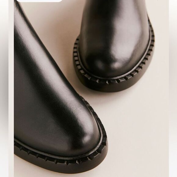 Reformation Nancy Boots - Picture 4 of 8